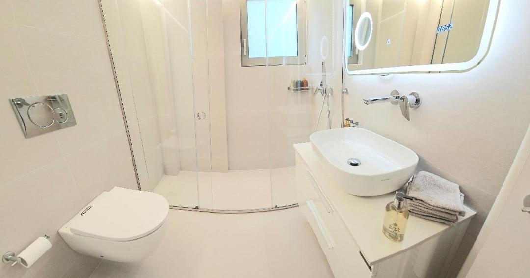 Filothei Luxury Apartment 110M2 أثينا المظهر الخارجي الصورة