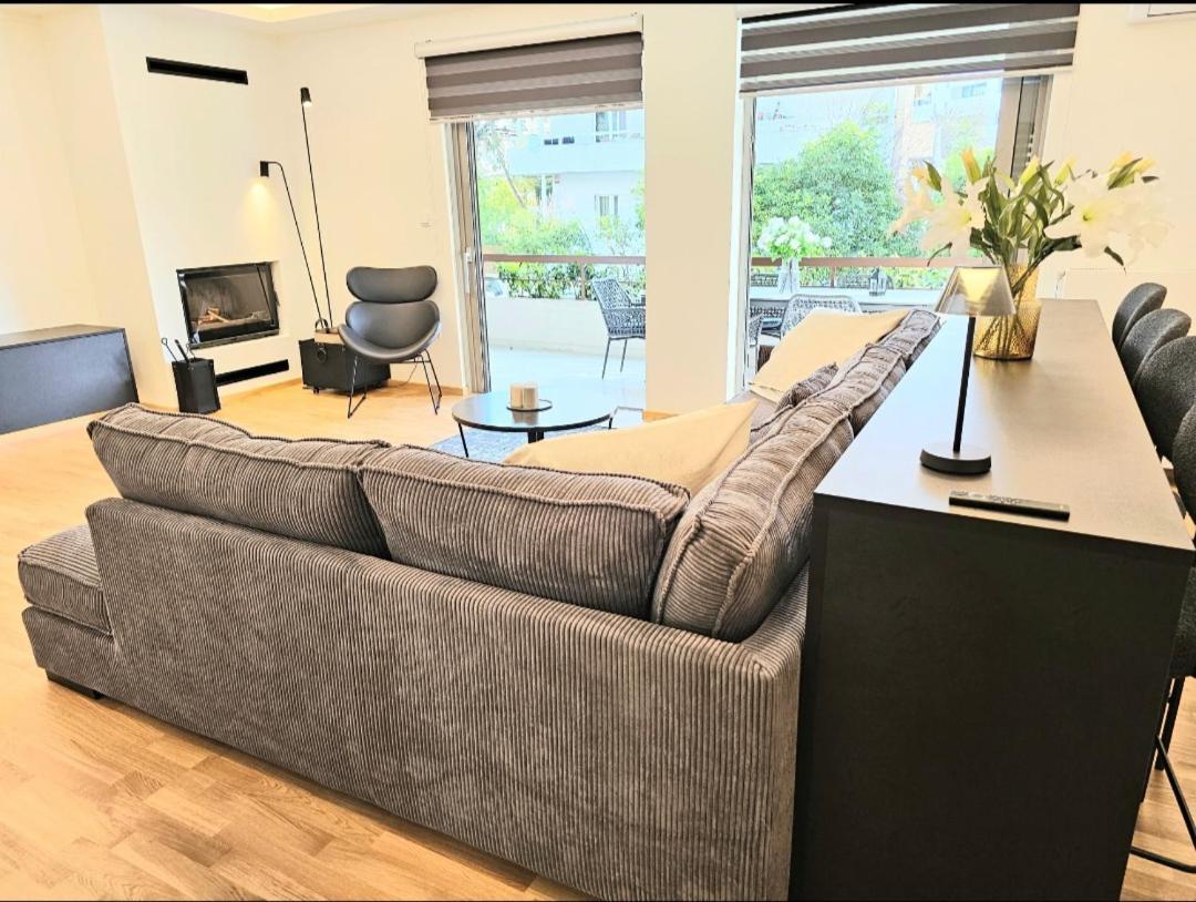 Filothei Luxury Apartment 110M2 أثينا المظهر الخارجي الصورة