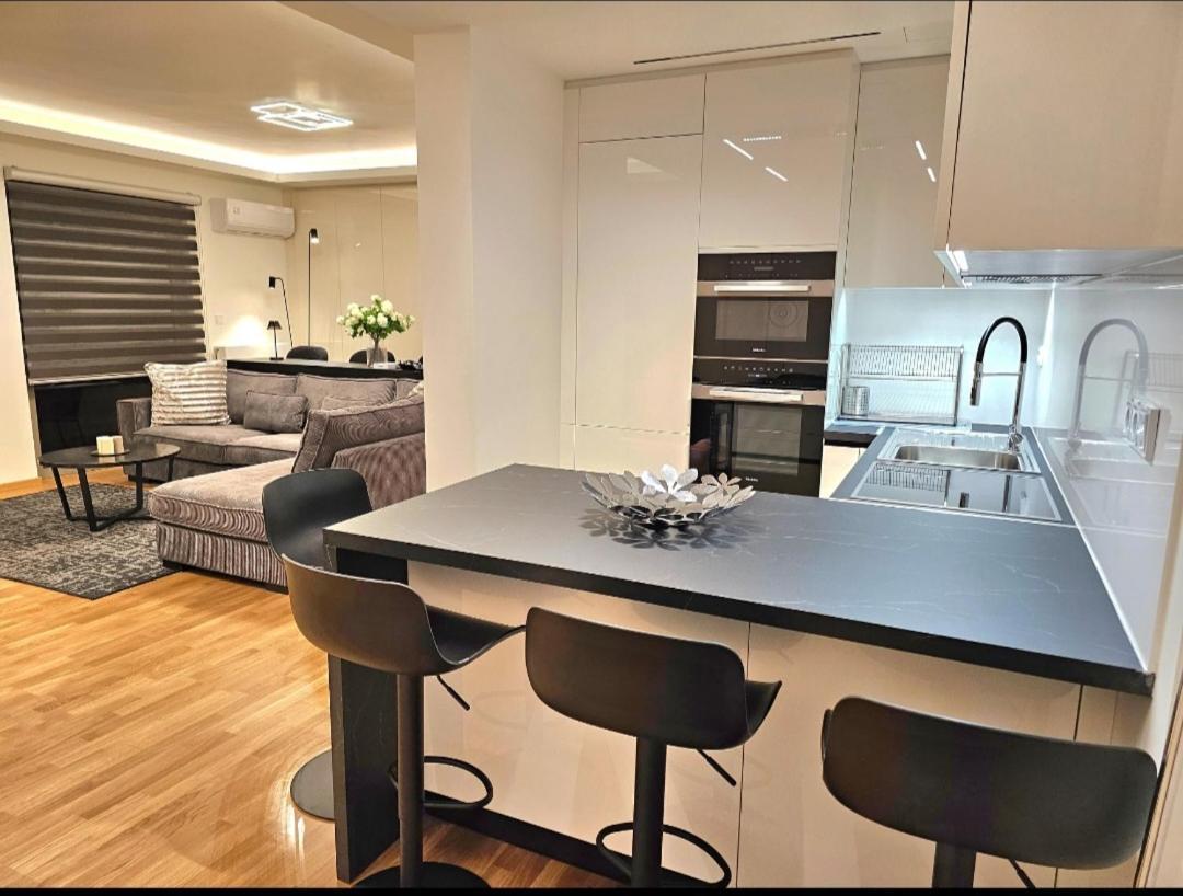 Filothei Luxury Apartment 110M2 أثينا المظهر الخارجي الصورة