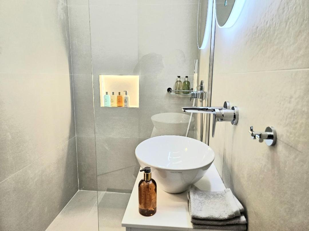 Filothei Luxury Apartment 110M2 أثينا المظهر الخارجي الصورة